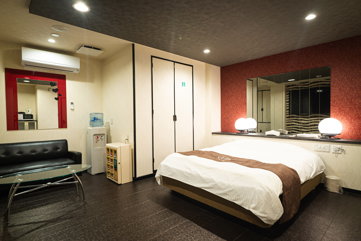 601号室サムネイル